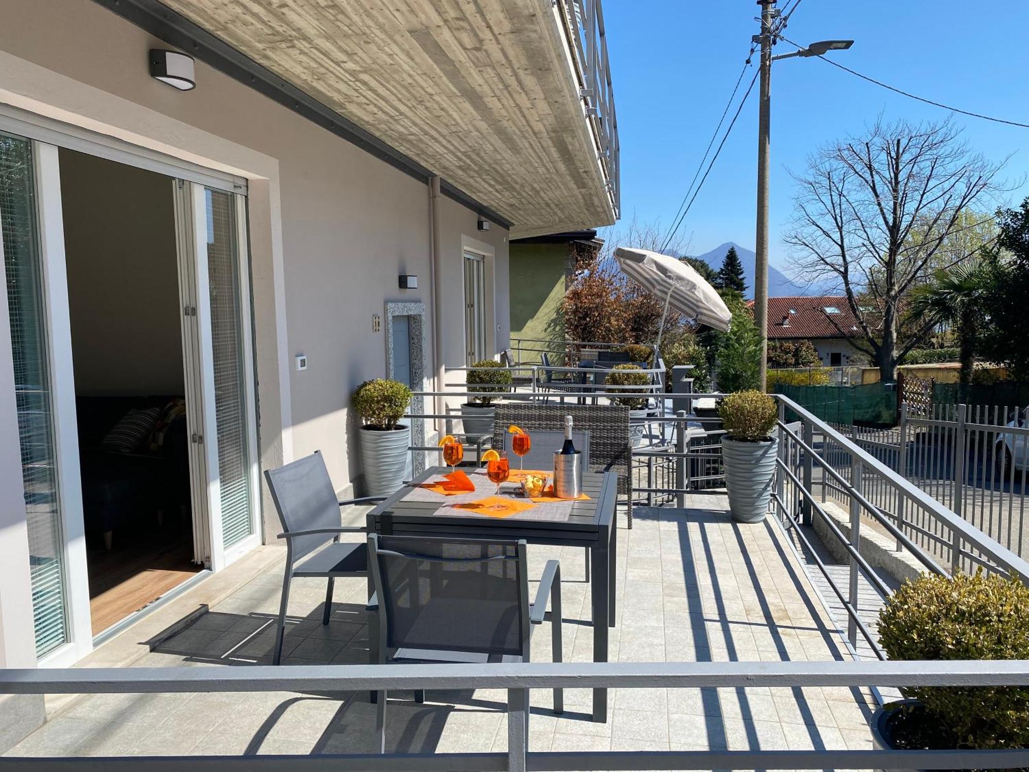 Appartamenti Golfo Borromeo 3 E 4 Baveno Exteriör bild